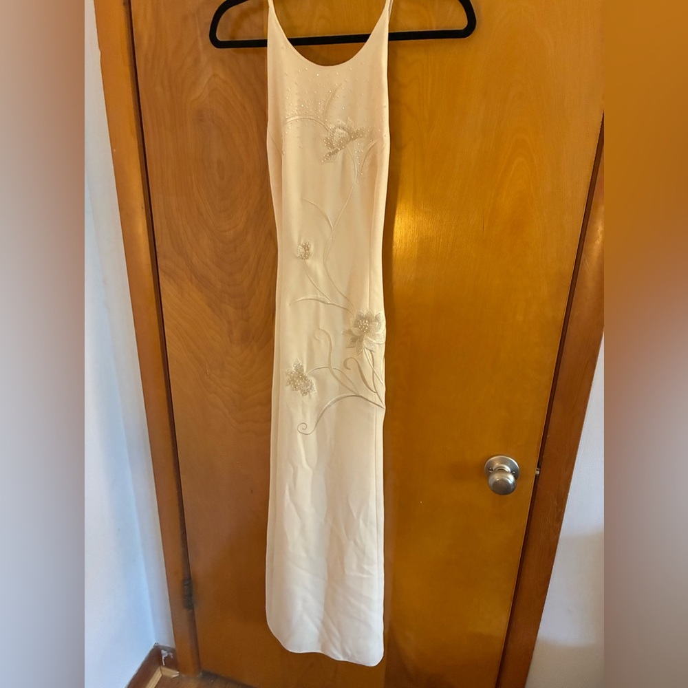 Reggio Cream Formal Dress